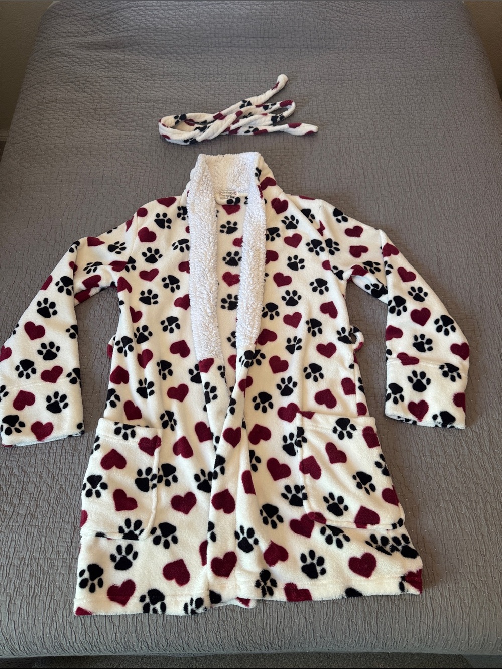 PJ Salvage Fuzzy Robe w/ Hearts & Paw Prints